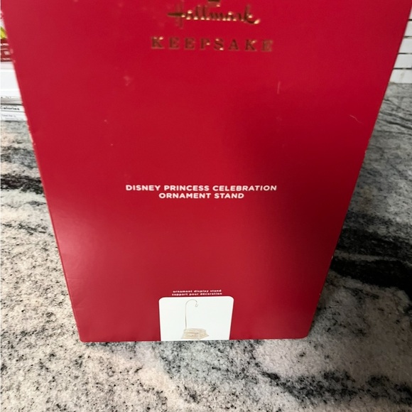 2020 Hallmark Keepsake Ornament Disney Princess Celebration Ornament Stand - Picture 10 of 10